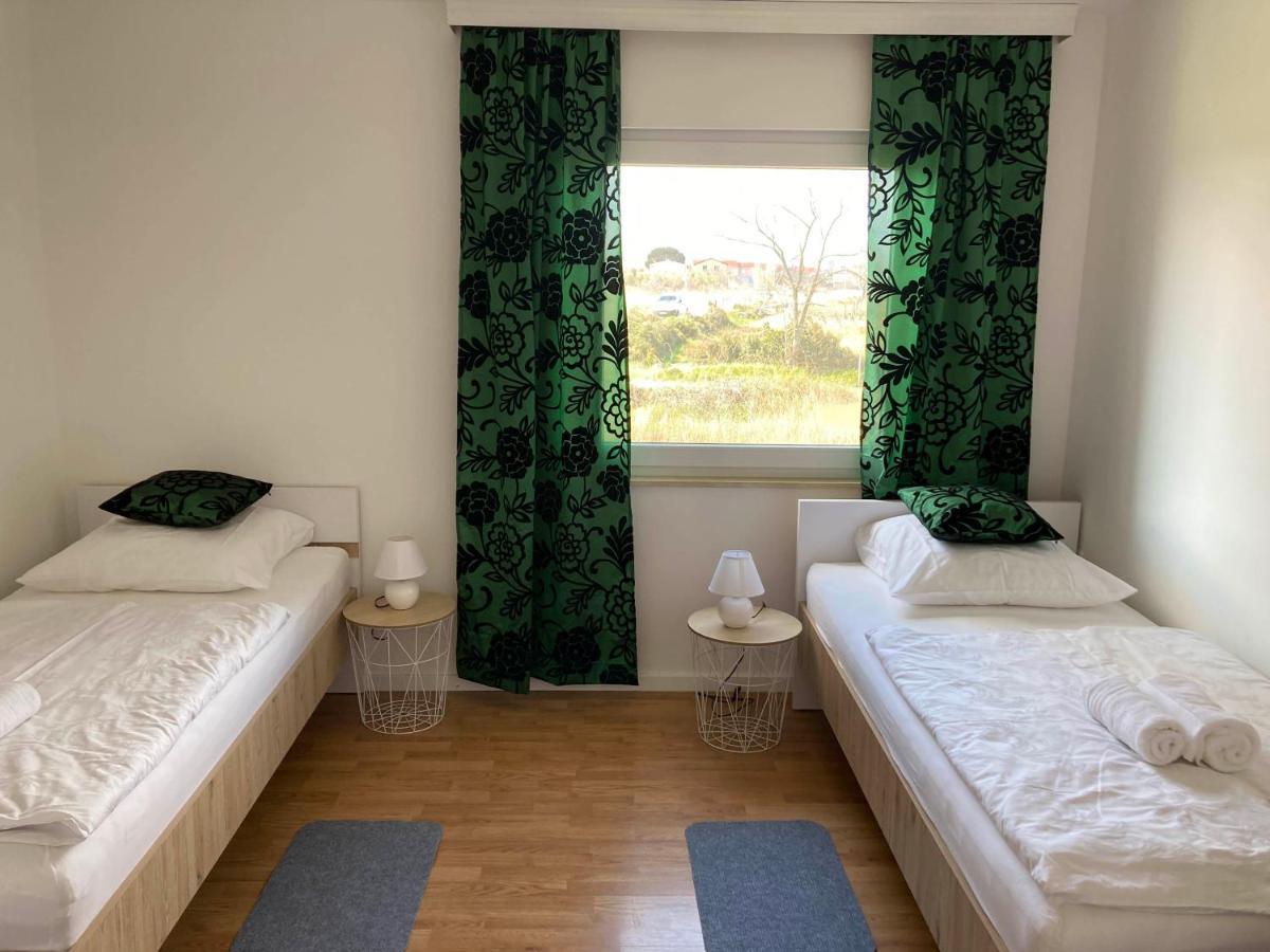 Apartmani Dorijan Vrsi Kültér fotó
