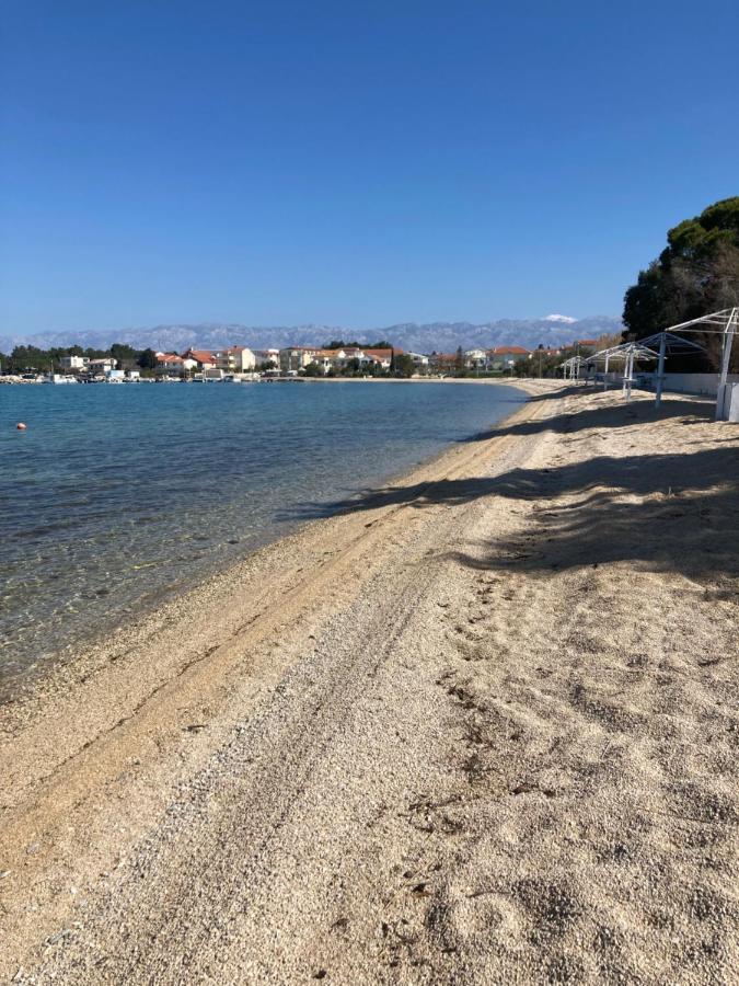 Apartmani Dorijan Vrsi Kültér fotó